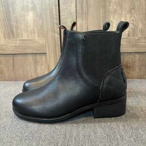 NWT Barbour Women's 5 Eden Chelsea Ankle Boots Black Leather
